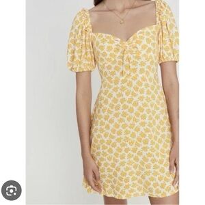 Faithfull The Brand ‘Shimma’ dress in Bette Floral NWT.  Yellow floral mini, xxl